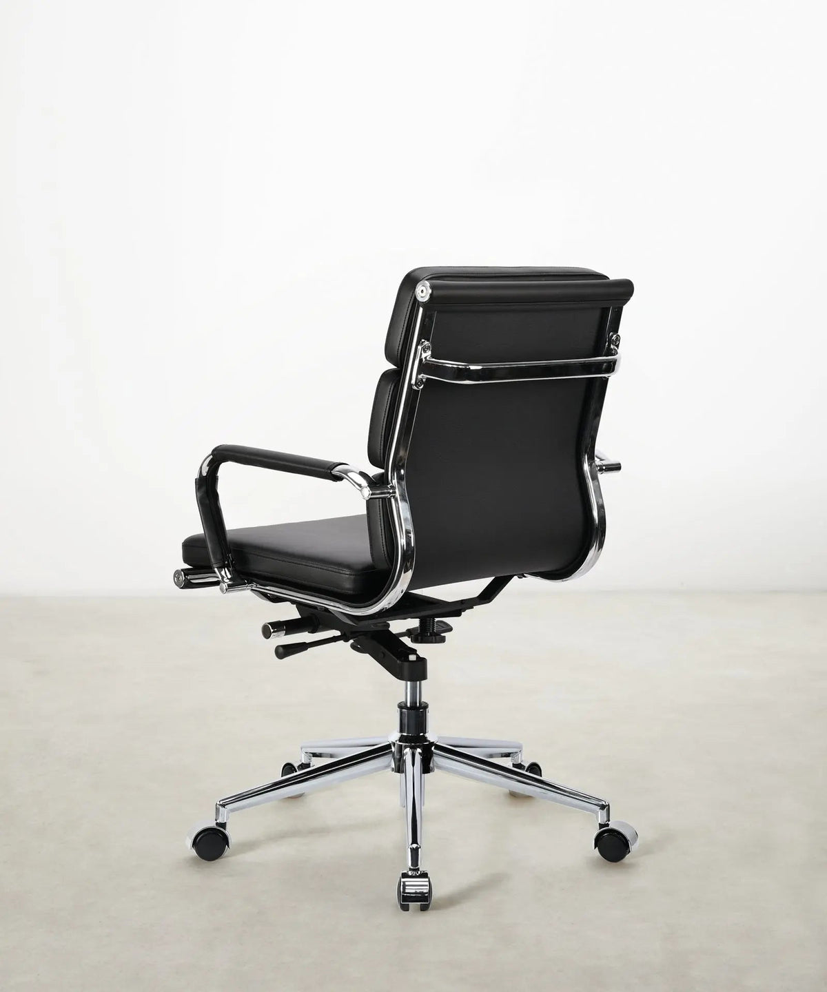 Chaise de bureau en similicuir Low Back Adalia