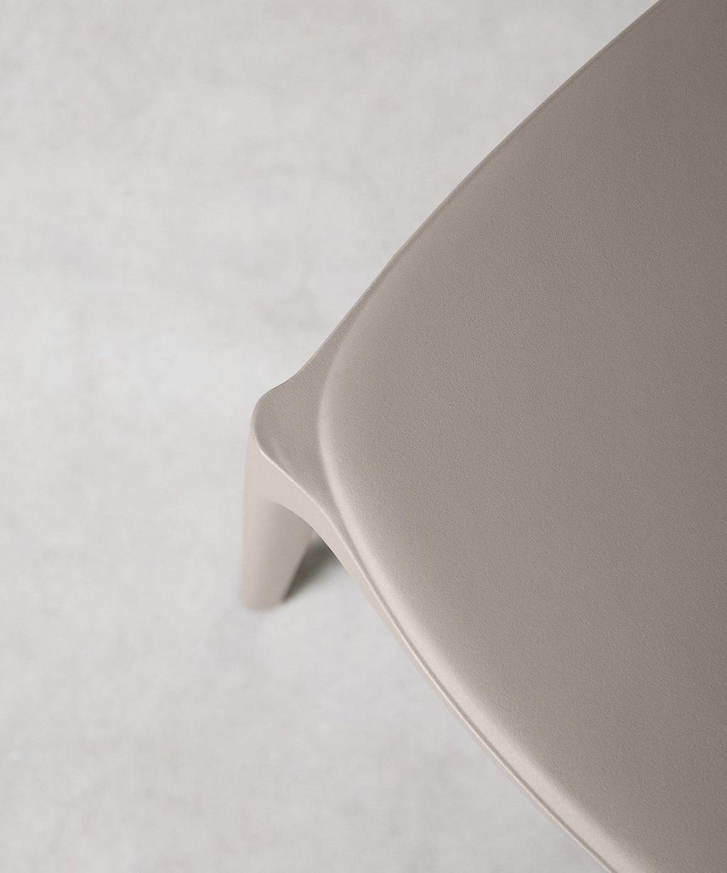Chaise en polypropylène Saria