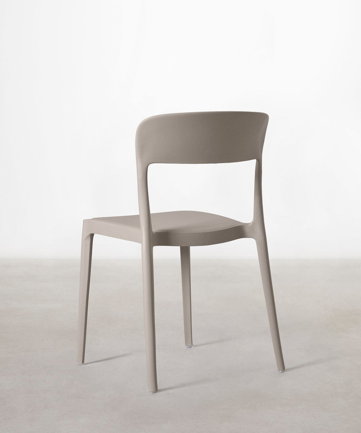 Chaise en polypropylène Saria