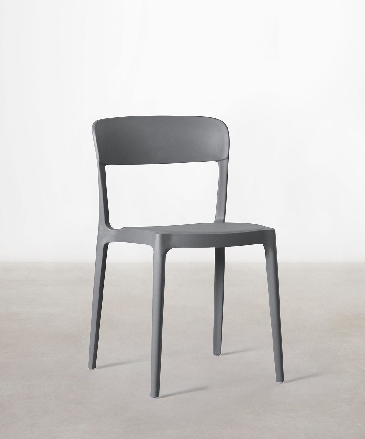 Chaise en polypropylène Saria