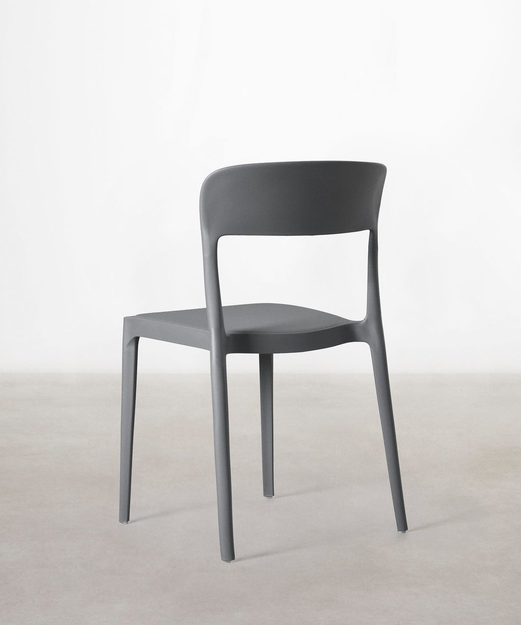 Chaise en polypropylène Saria