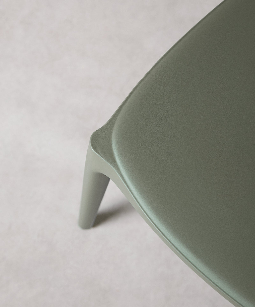 Chaise en polypropylène Saria