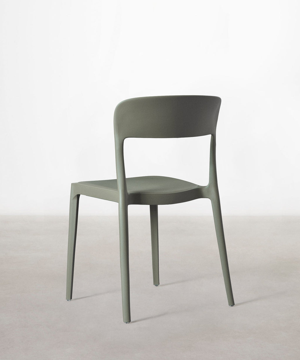 Chaise en polypropylène Saria