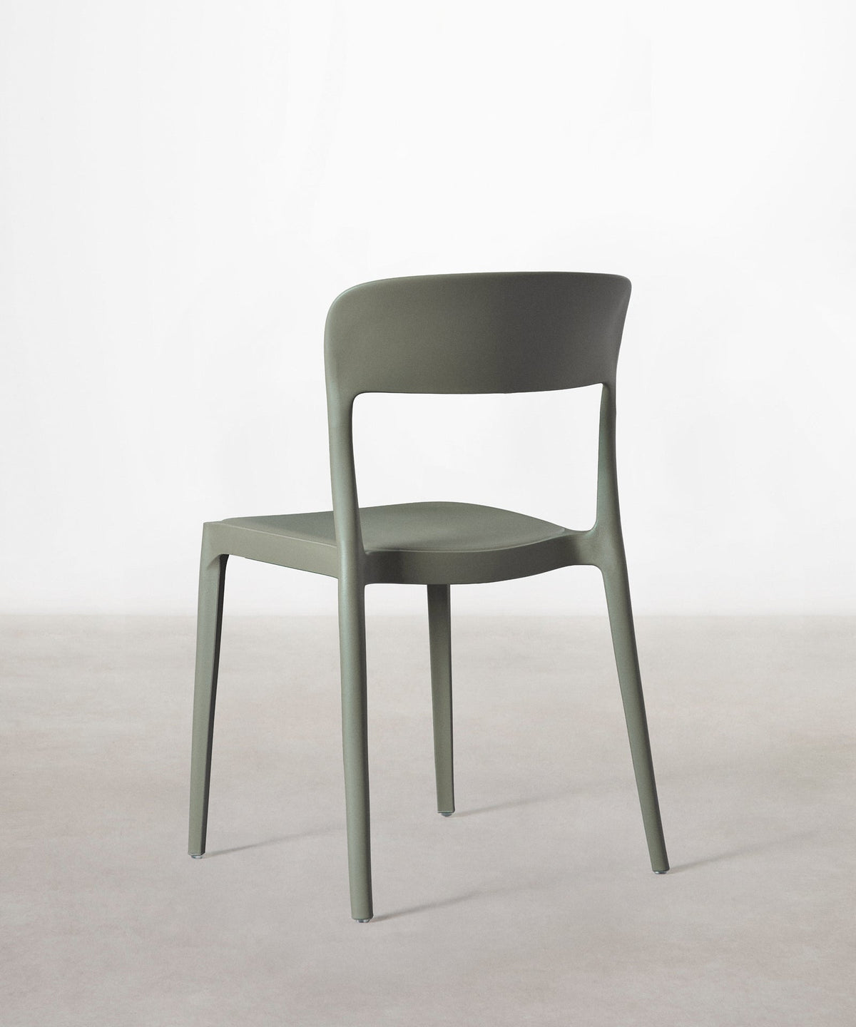 Chaise en polypropylène Saria