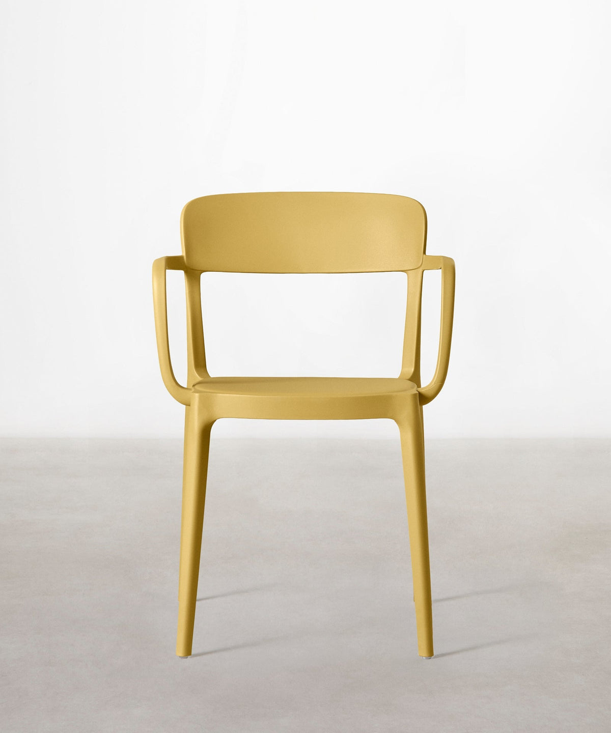 Chaise en polypropylène avec accoudoirs Saria