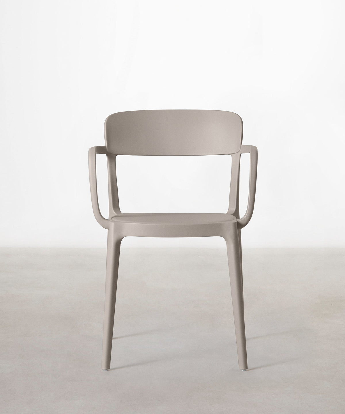 Chaise en polypropylène avec accoudoirs Saria