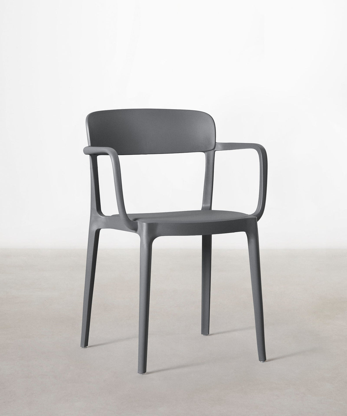 Chaise en polypropylène avec accoudoirs Saria