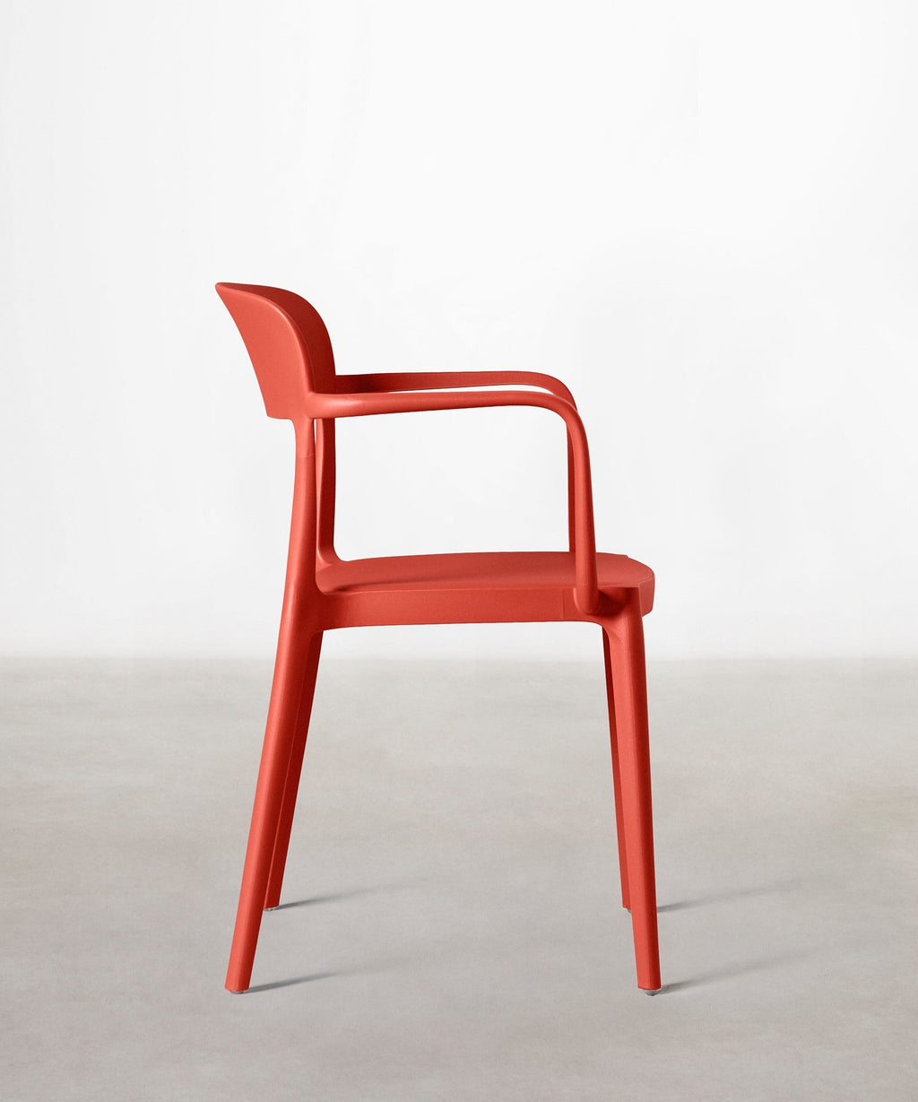 Chaise en polypropylène avec accoudoirs Saria