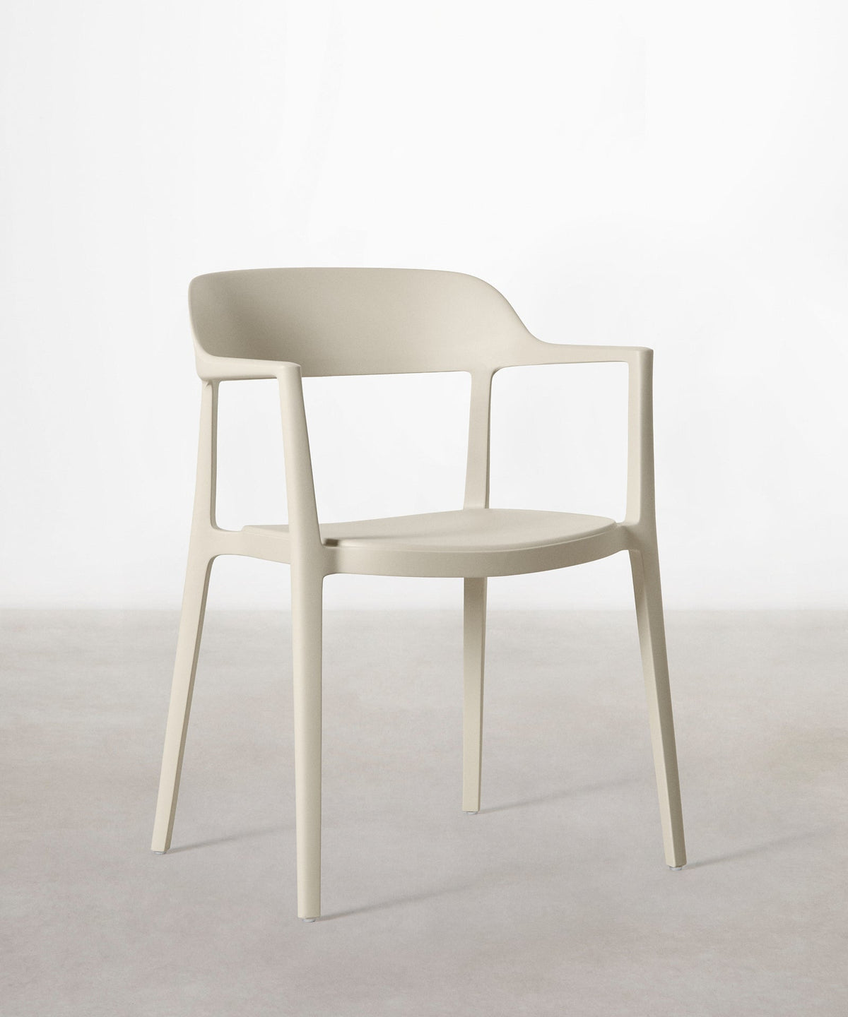 Chaise en polypropylène avec accoudoirs Naomi
