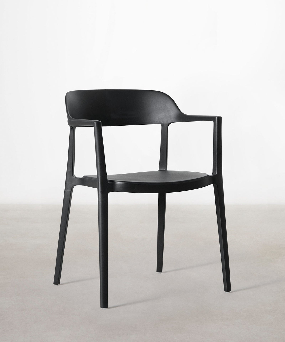 Chaise en polypropylène avec accoudoirs Naomi