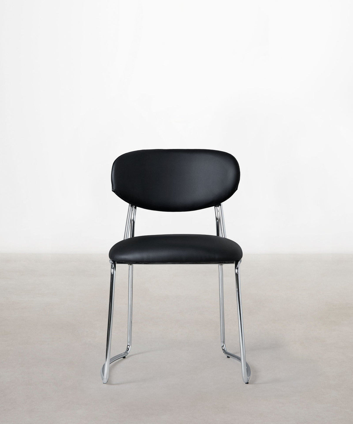 Chaise de salle à manger en similicuir et métal Moritz