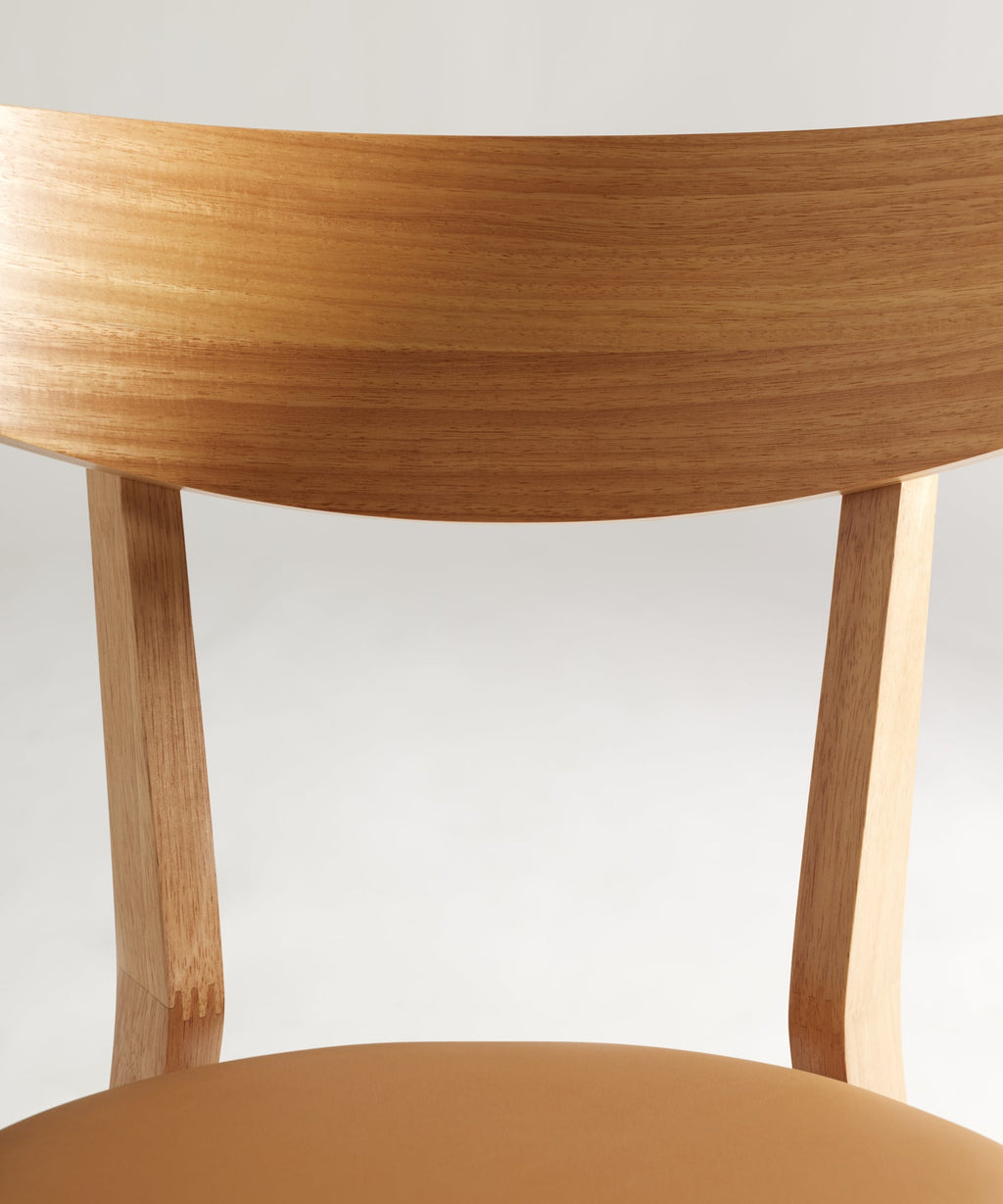 Chaise de Salle à Manger en Bois Massif et Rembourrée Aria