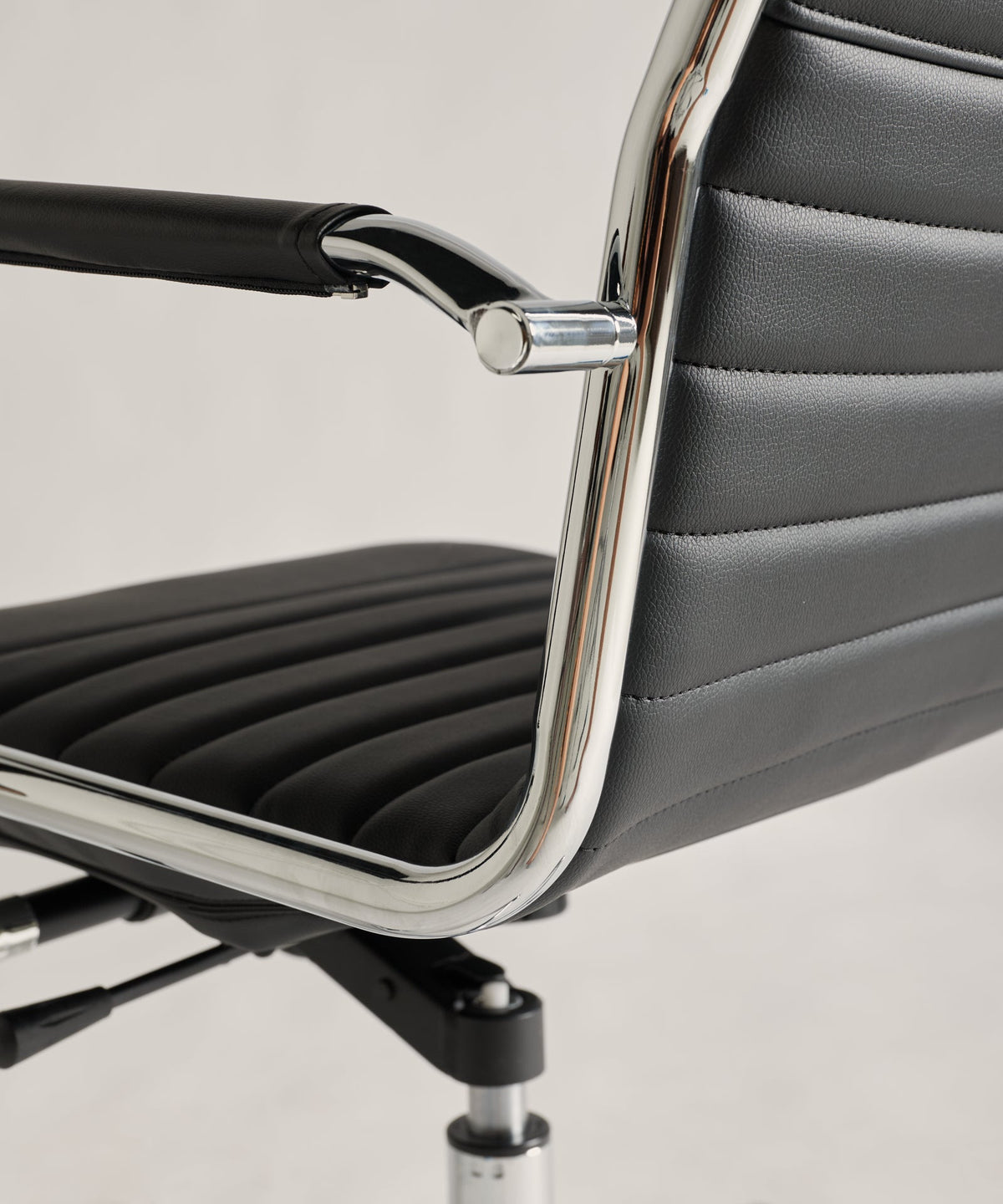 Chaise de bureau en similicuir  Marlow Low Back