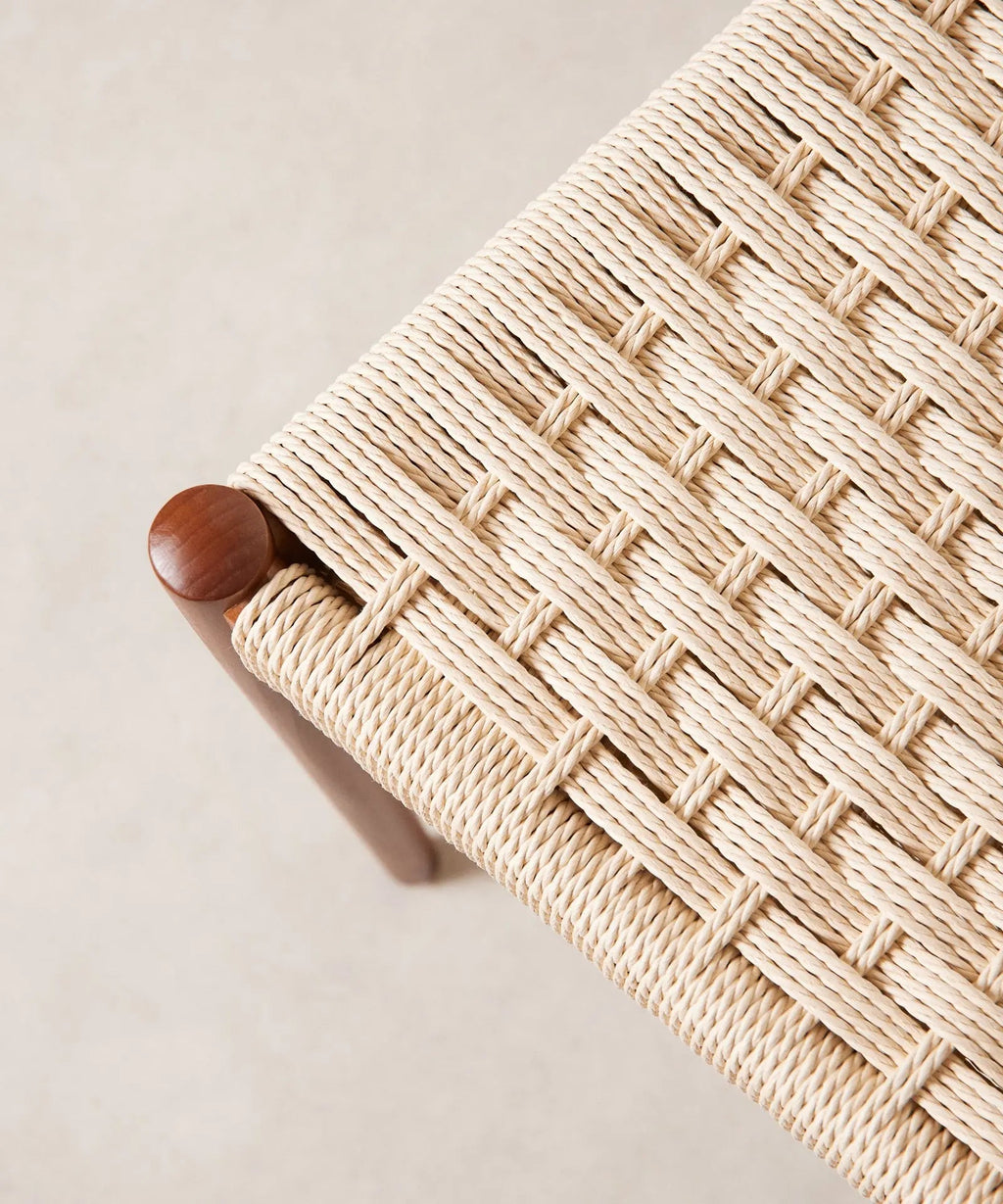 Chaise de salle à manger en bois et corde tressée Nona