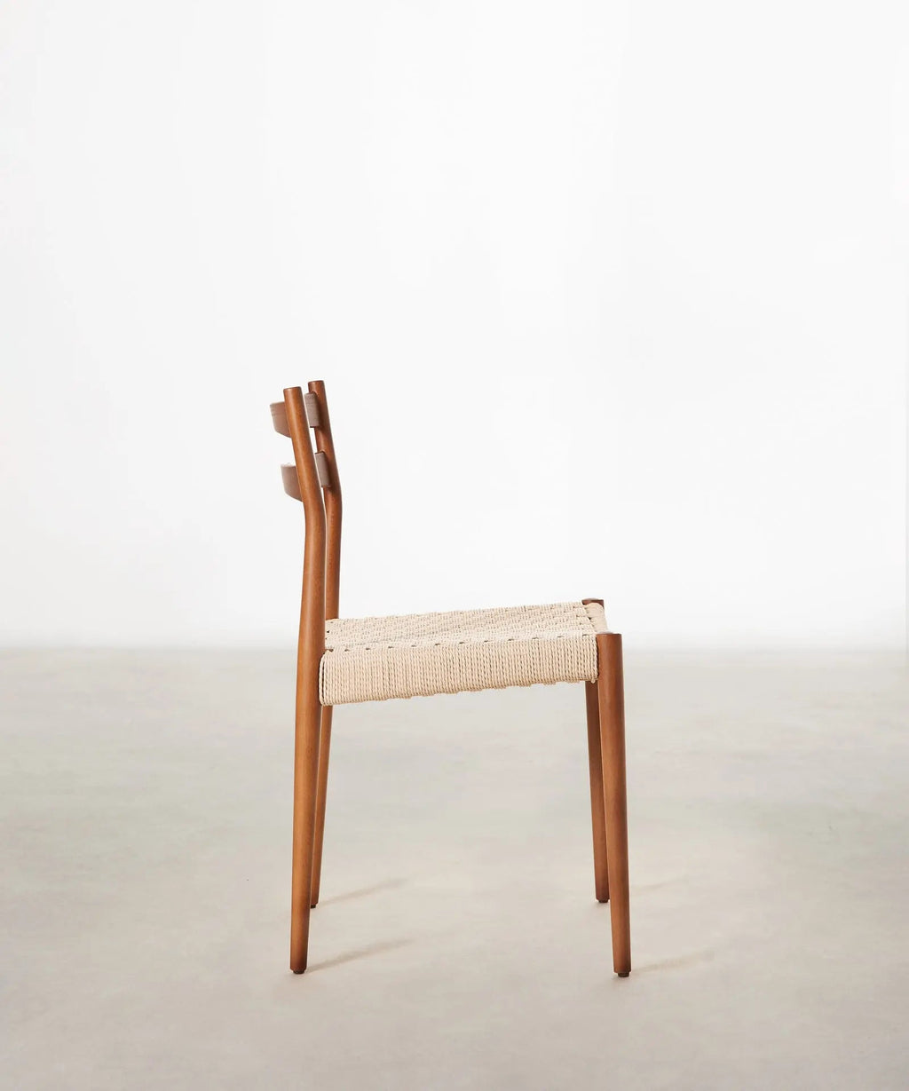 Chaise de salle à manger en bois et corde tressée Nona