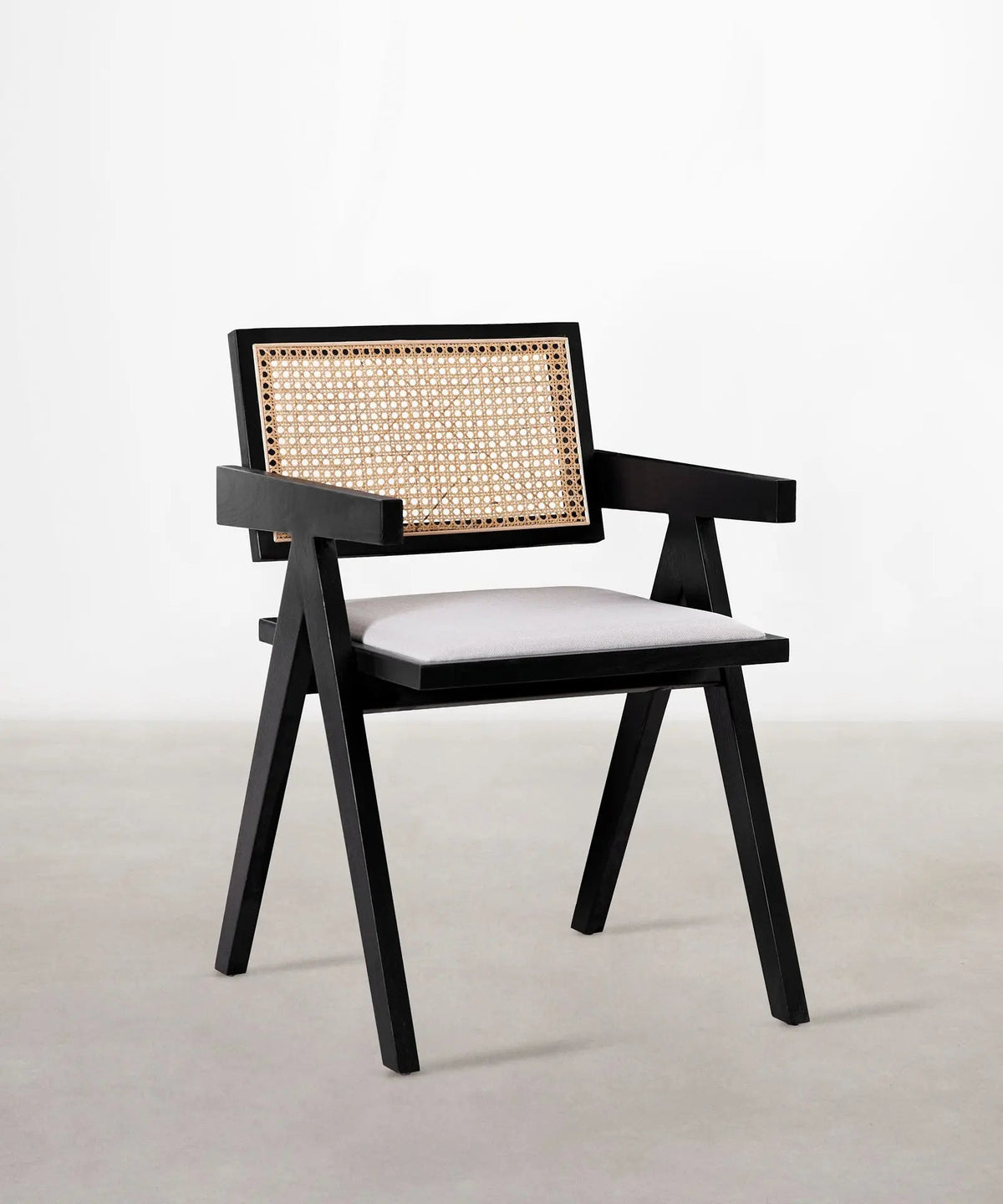 Chaise de salle à manger en bois, rotin et tissu Pauline Arms