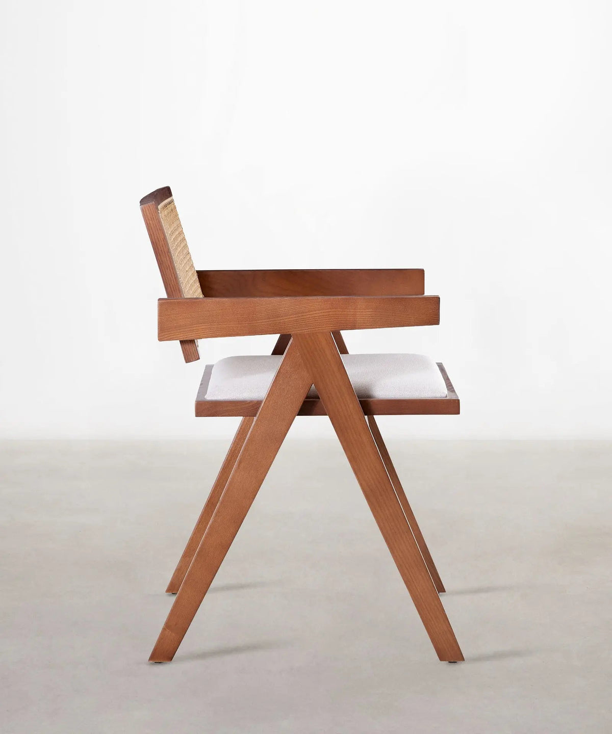 Chaise de salle à manger en bois, rotin et tissu Pauline Arms