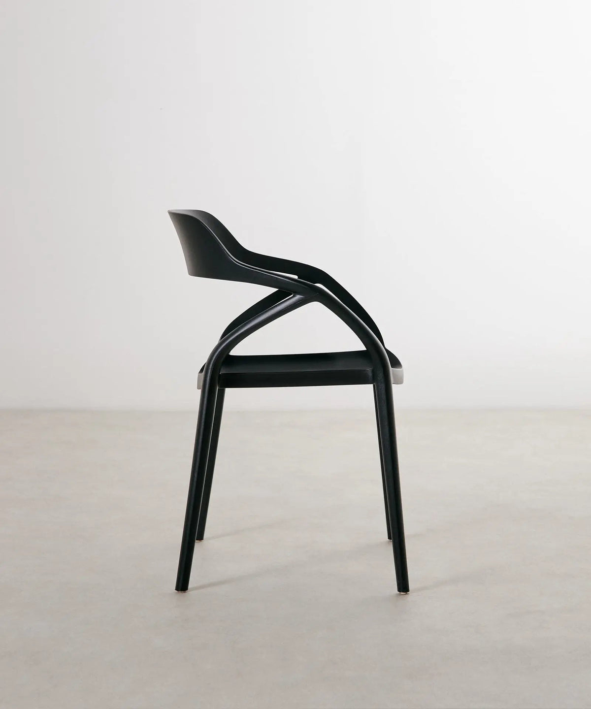 Chaise en polypropylène avec accoudoirs Grace