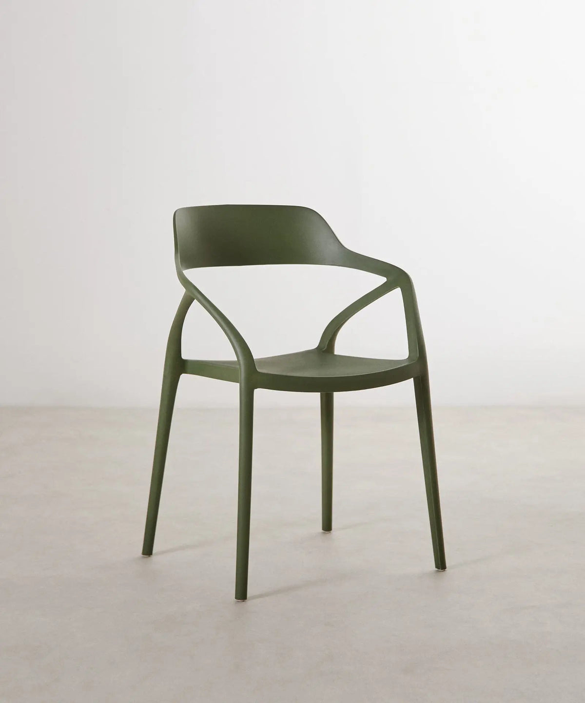 Chaise empilable Grace en polypropylène - Édition Limitée