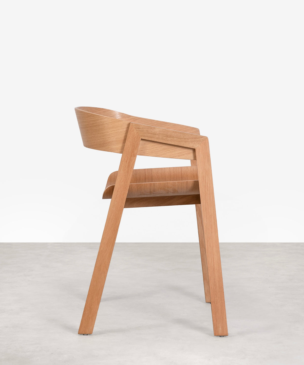 Chaise de salle à manger en bois avec accoudoirs Bella