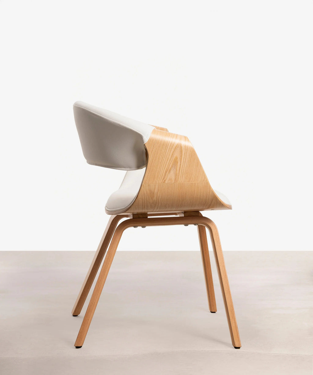 Chaise de salle à manger en bois et similicuir Binsa