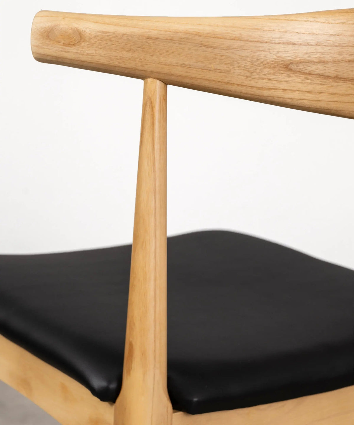Chaise de salle à manger en bois et similicuir Denver