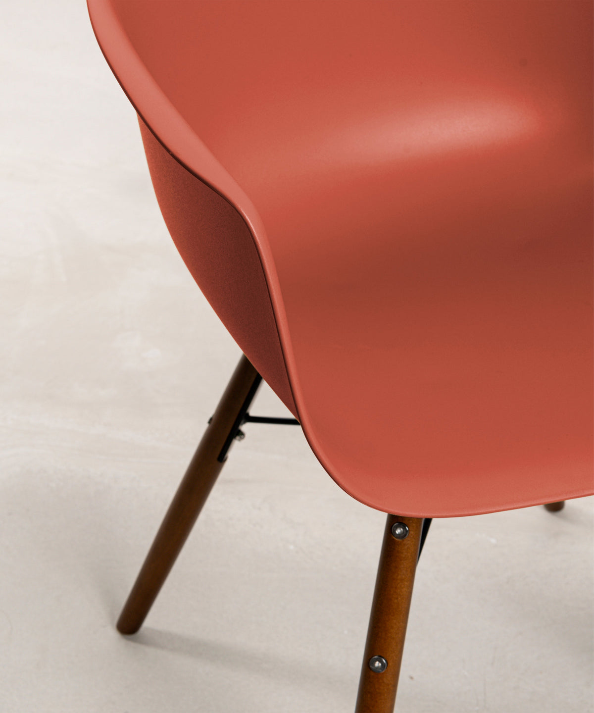 Chaise en Polypropylène et Bois avec Accoudoirs Elon Arms - Special Edition