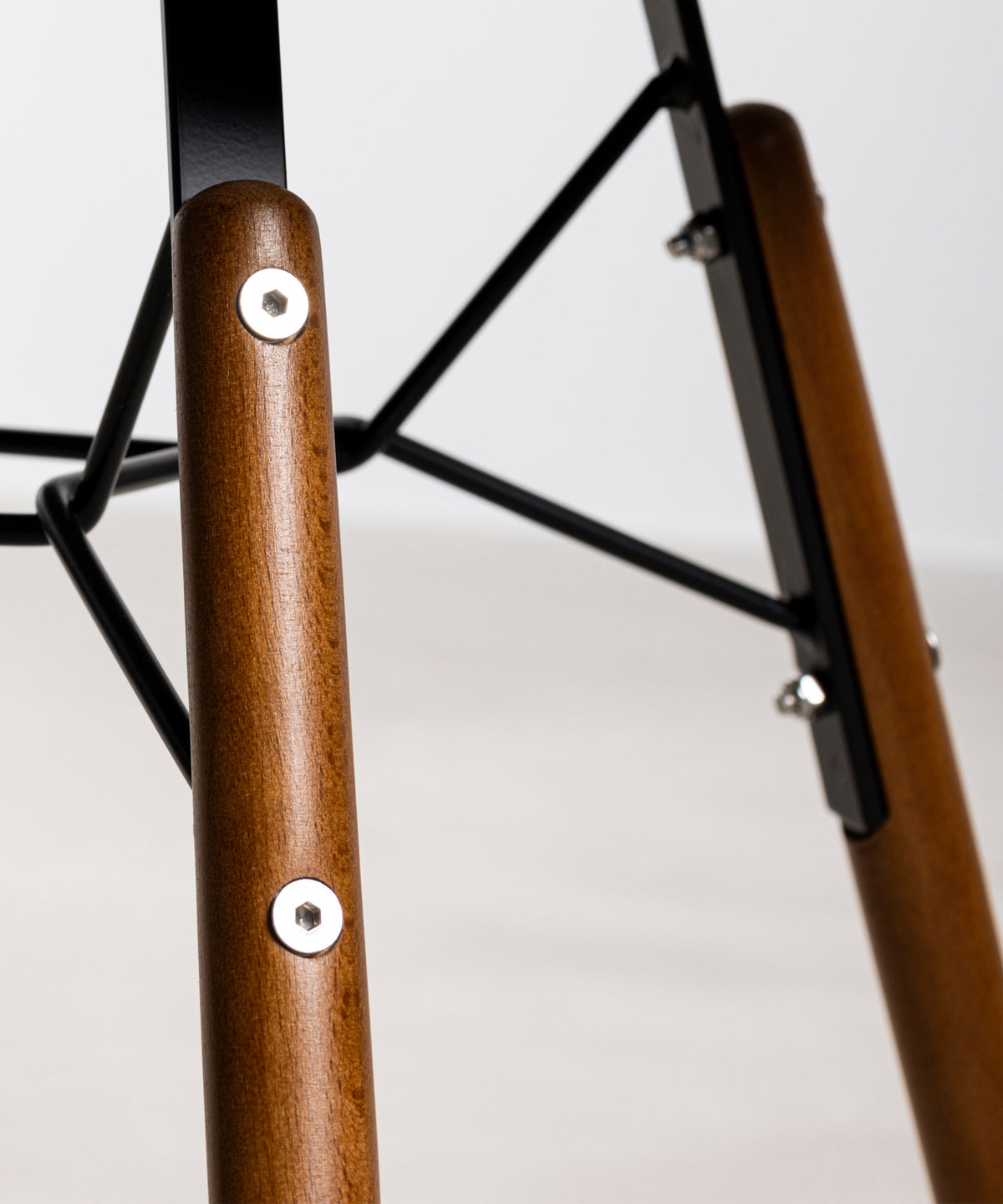 Chaise en Polypropylène et Bois avec Accoudoirs Elon Arms - Special Edition