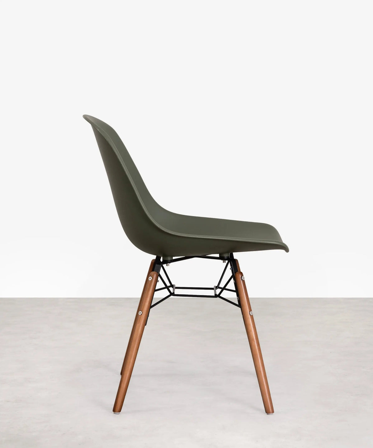 Chaise de salle à manger en polypropylène et bois Elon - Special Edition