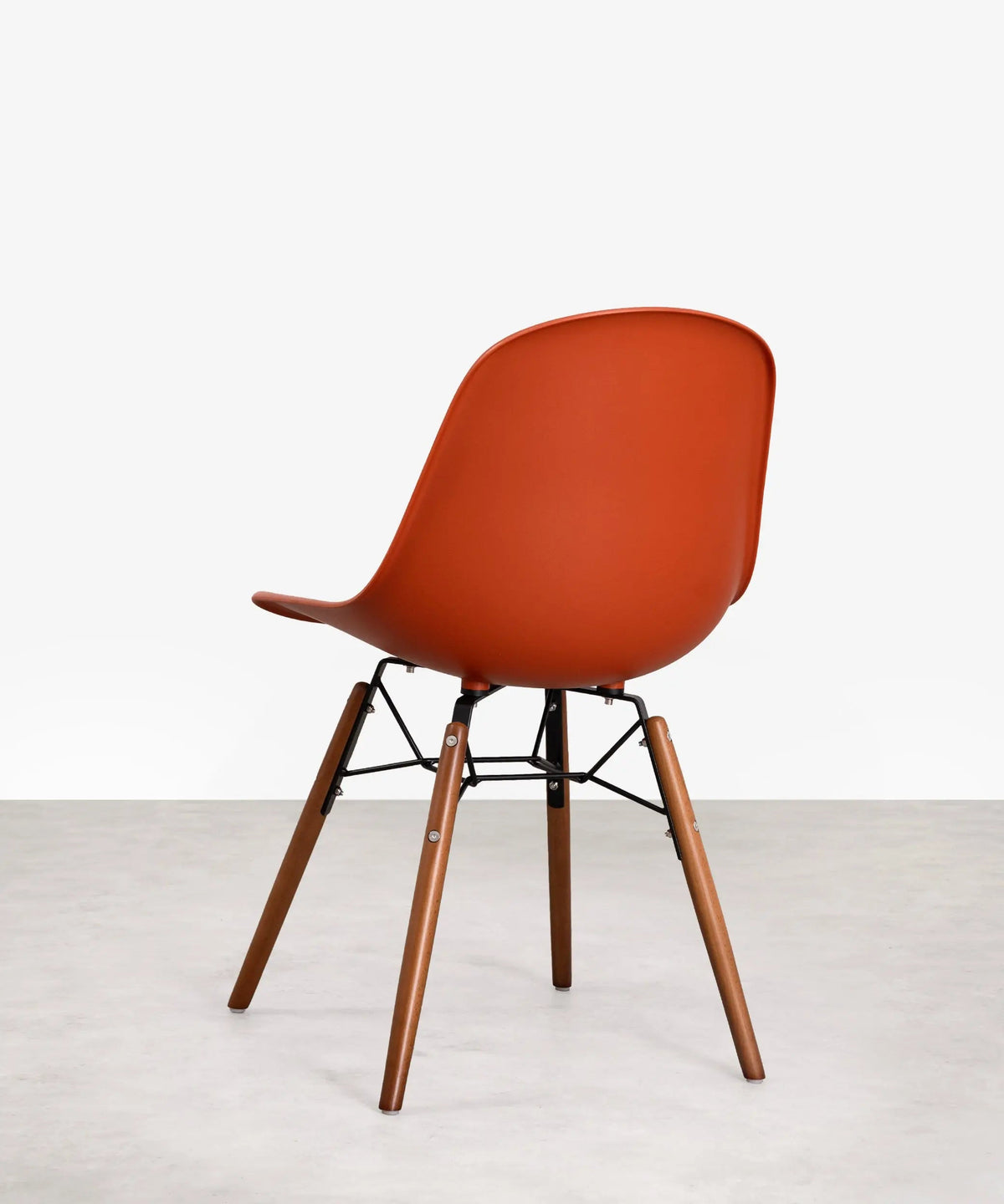 Chaise de salle à manger en polypropylène et bois Elon - Special Edition