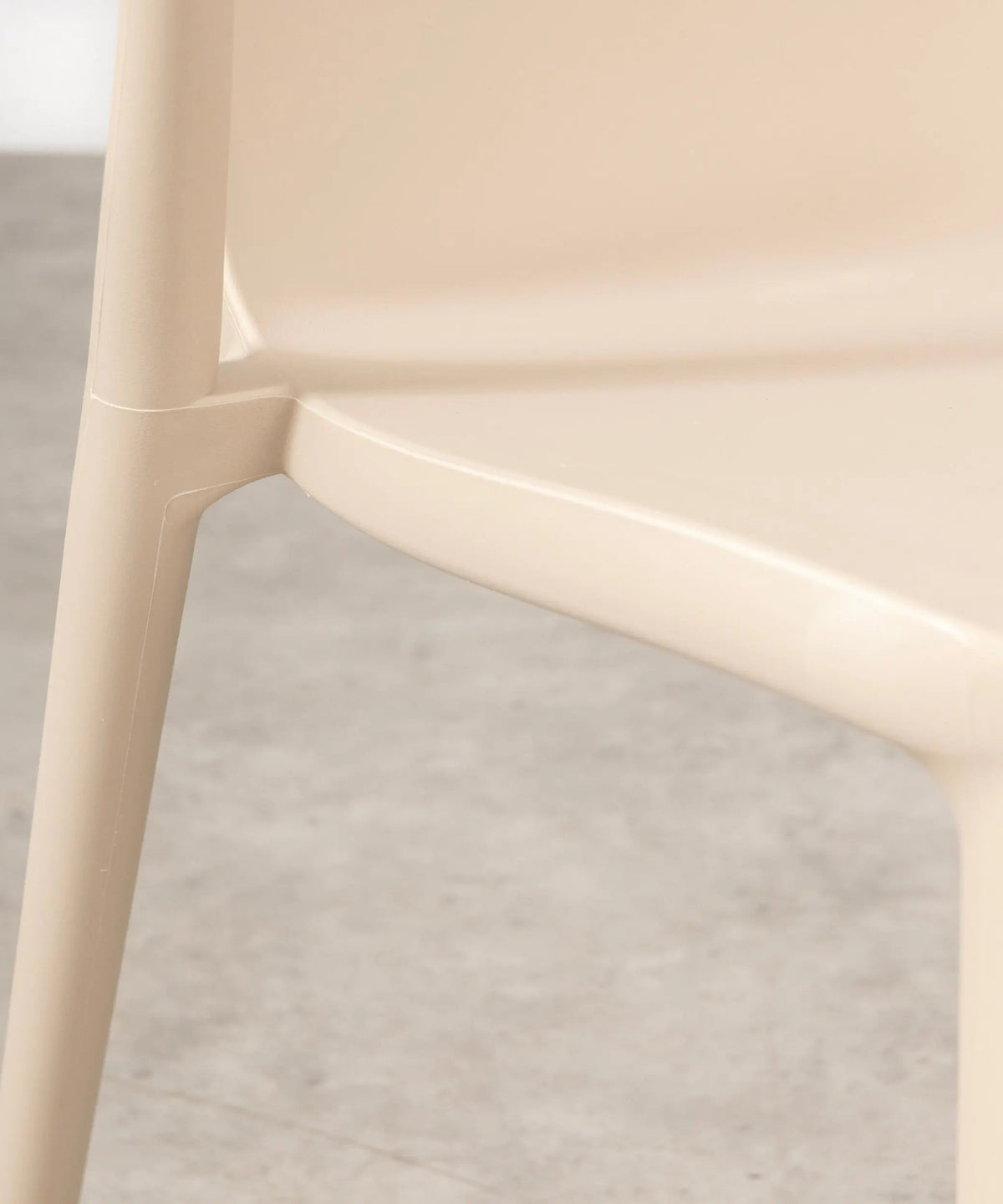 Chaise empilable en polypropylène Gigi