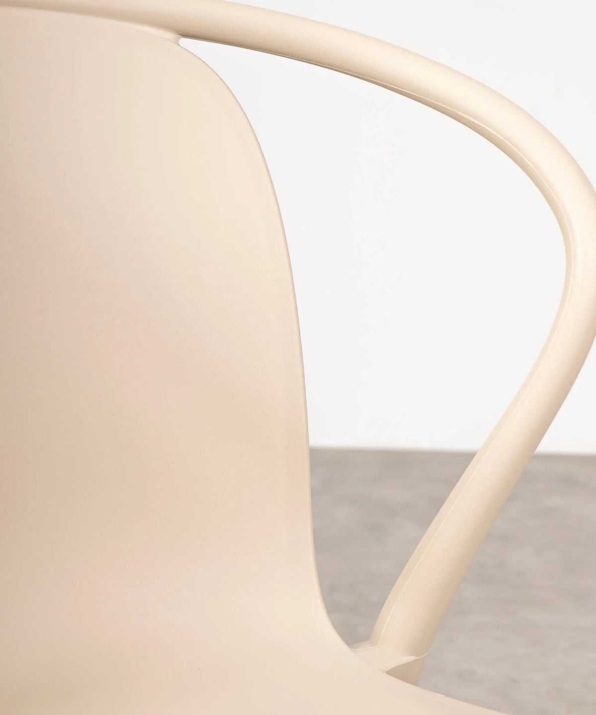 Chaise empilable en polypropylène Gigi