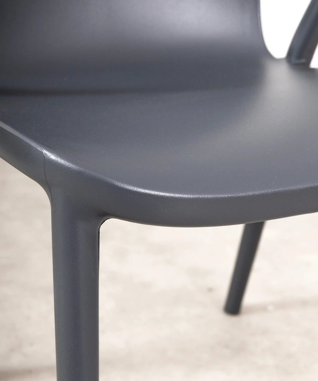 Chaise empilable en polypropylène Gigi