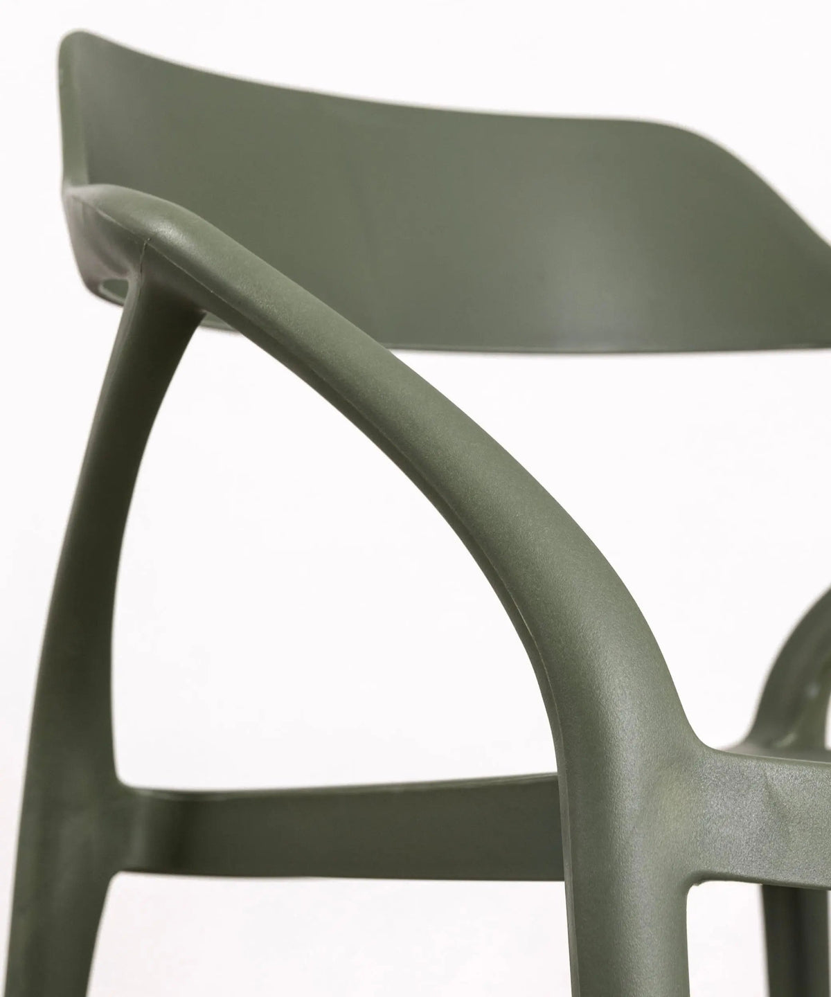 Chaise empilable Grace en polypropylène - Édition Limitée