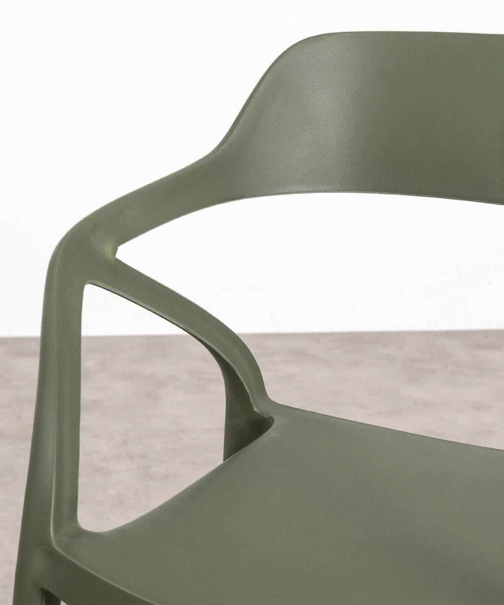 Chaise empilable Grace en polypropylène - Édition Limitée