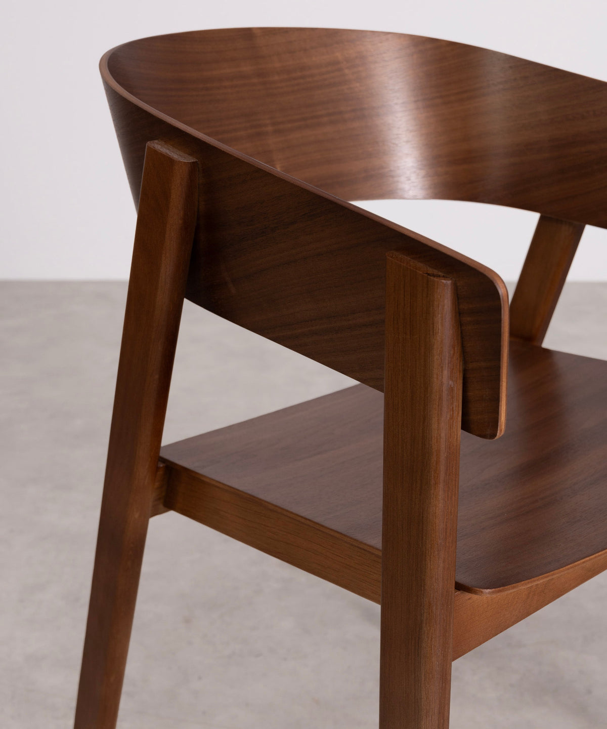 Chaise de salle à manger en bois avec accoudoirs Isabella