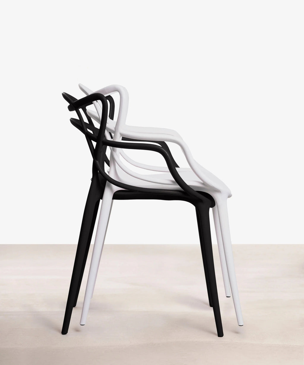 Chaise empilable en polypropylène avec accoudoirs Loop