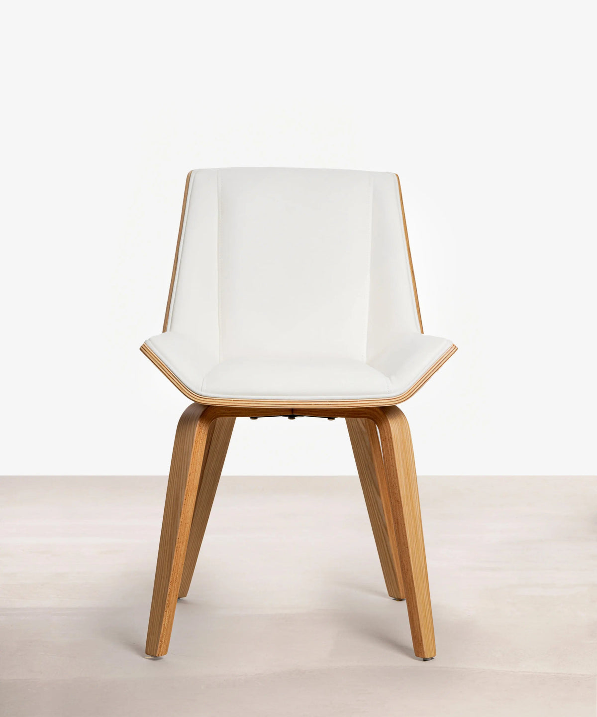 Chaise de salle à manger en bois et similicuir Lyssa