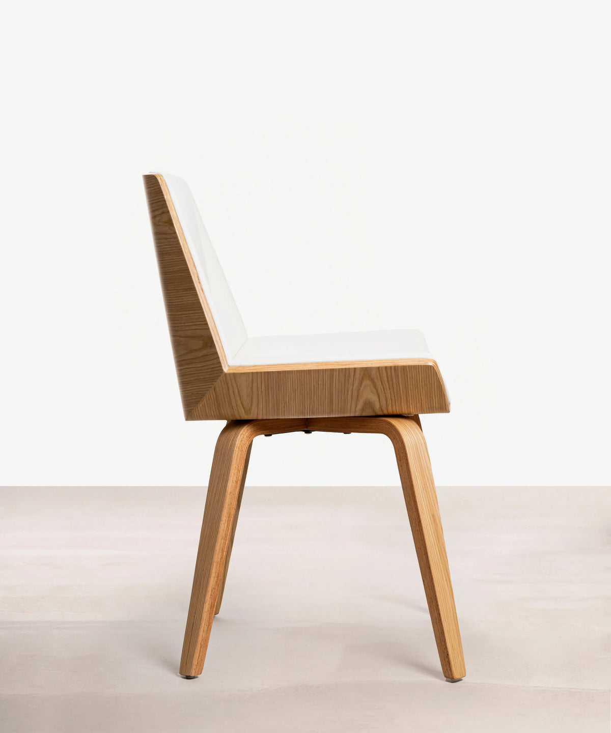 Chaise de salle à manger en bois et similicuir Lyssa