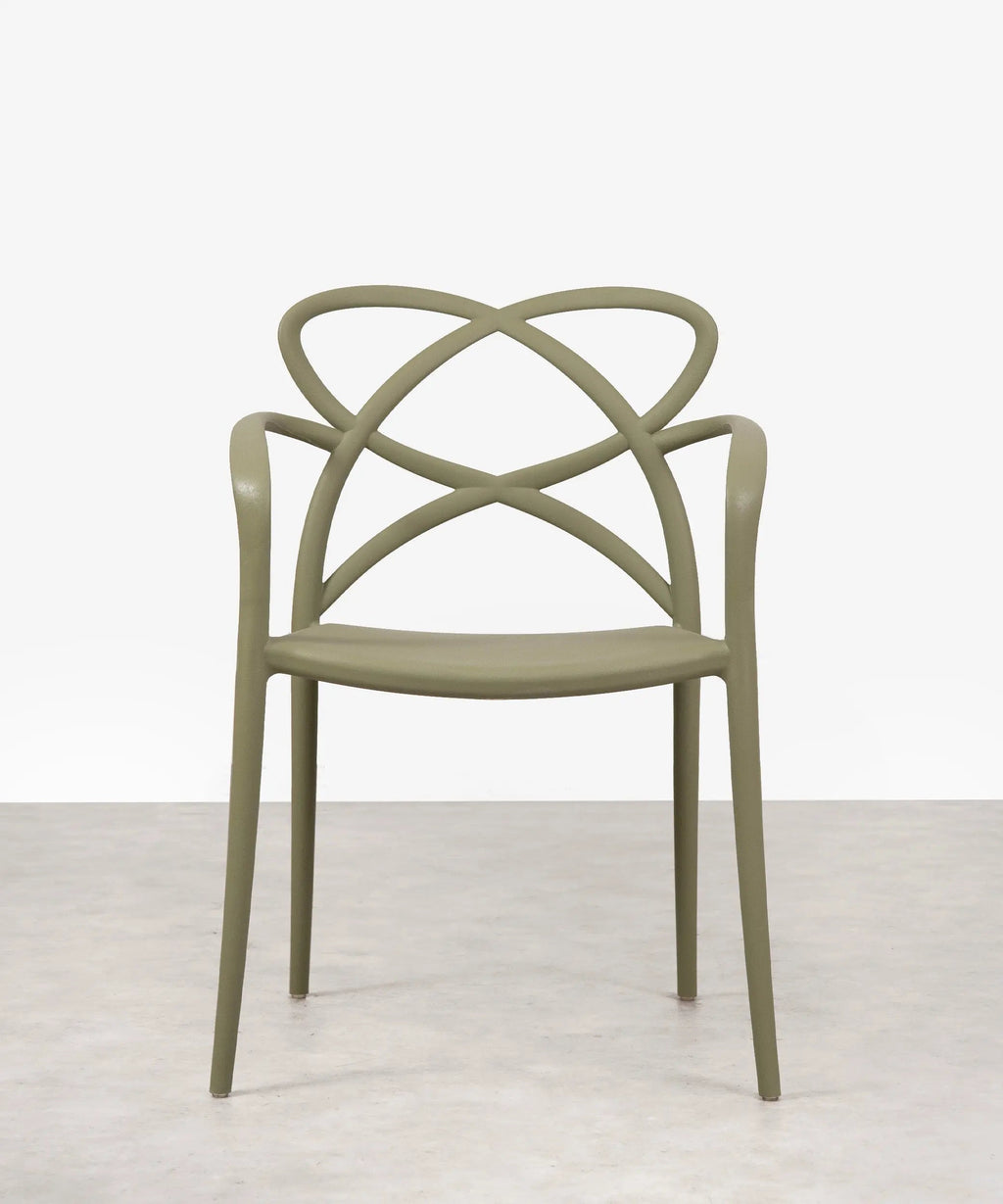 Chaise en polypropylène avec accoudoirs Maestro Arms