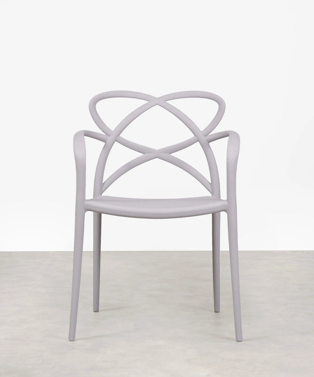 Chaise en polypropylène avec accoudoirs Maestro Arms