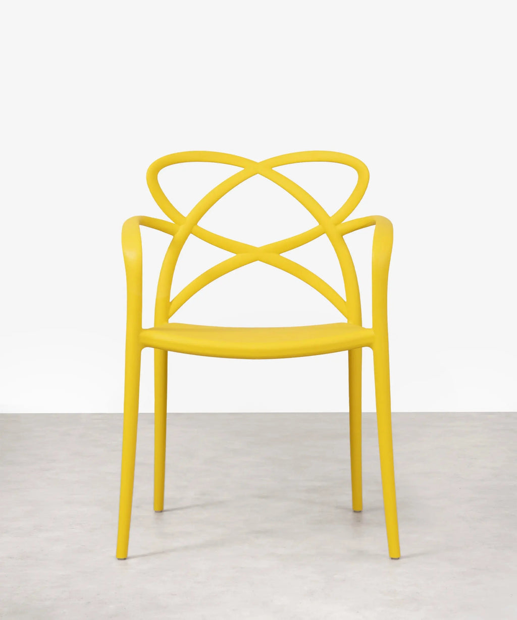 Chaise en polypropylène avec accoudoirs Maestro Arms