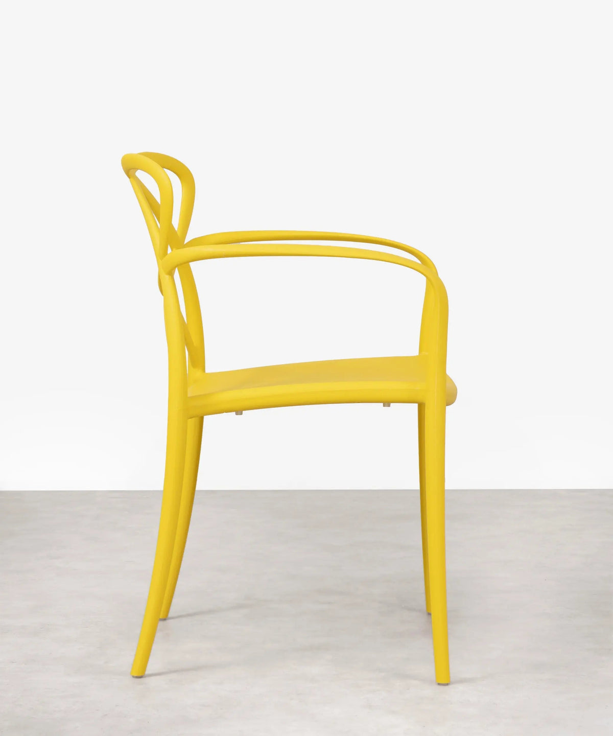 Chaise en polypropylène avec accoudoirs Maestro Arms