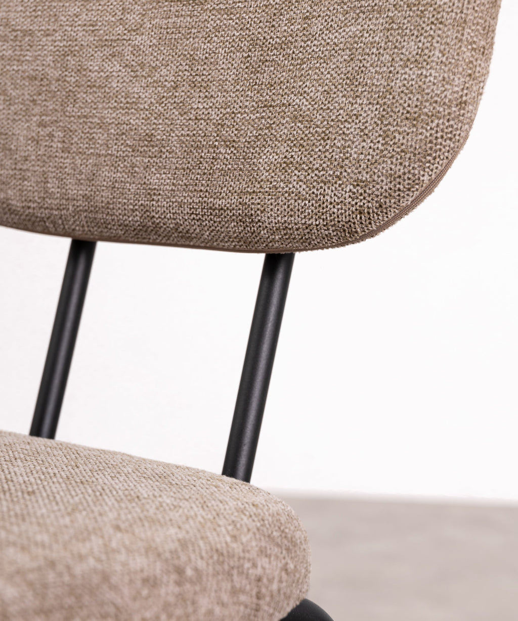 Chaise de salle à manger en tissu et métal Manuela