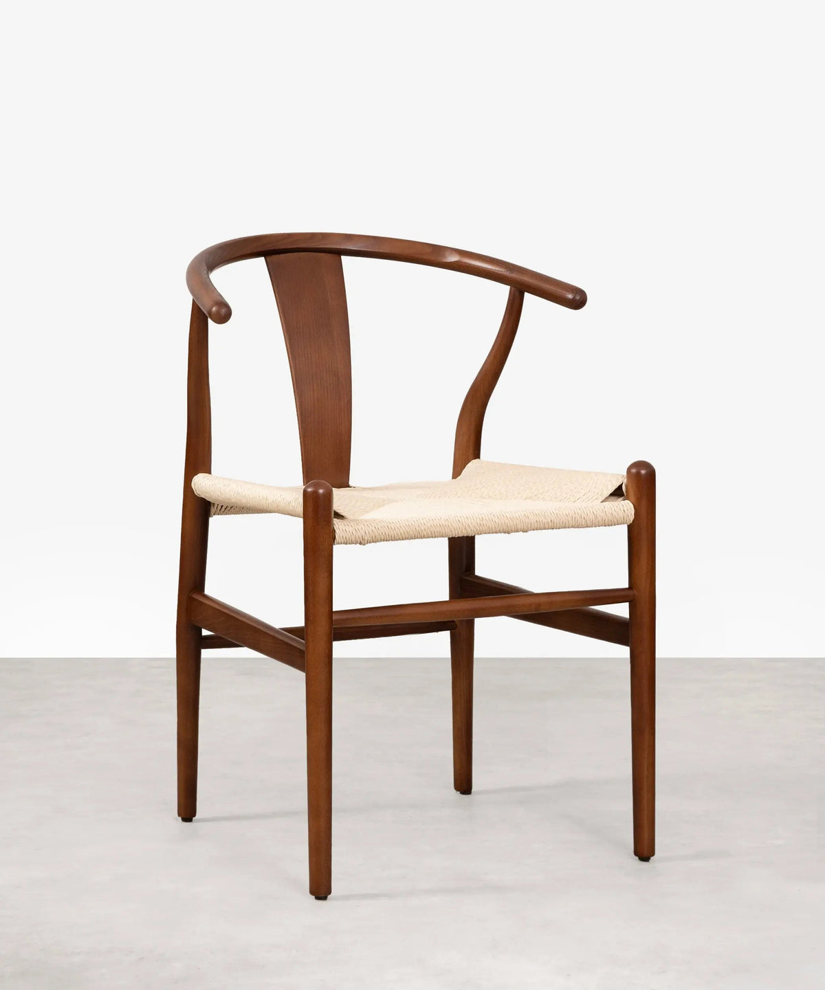 Chaise de salle à manger en bois et corde tressée Nordeco