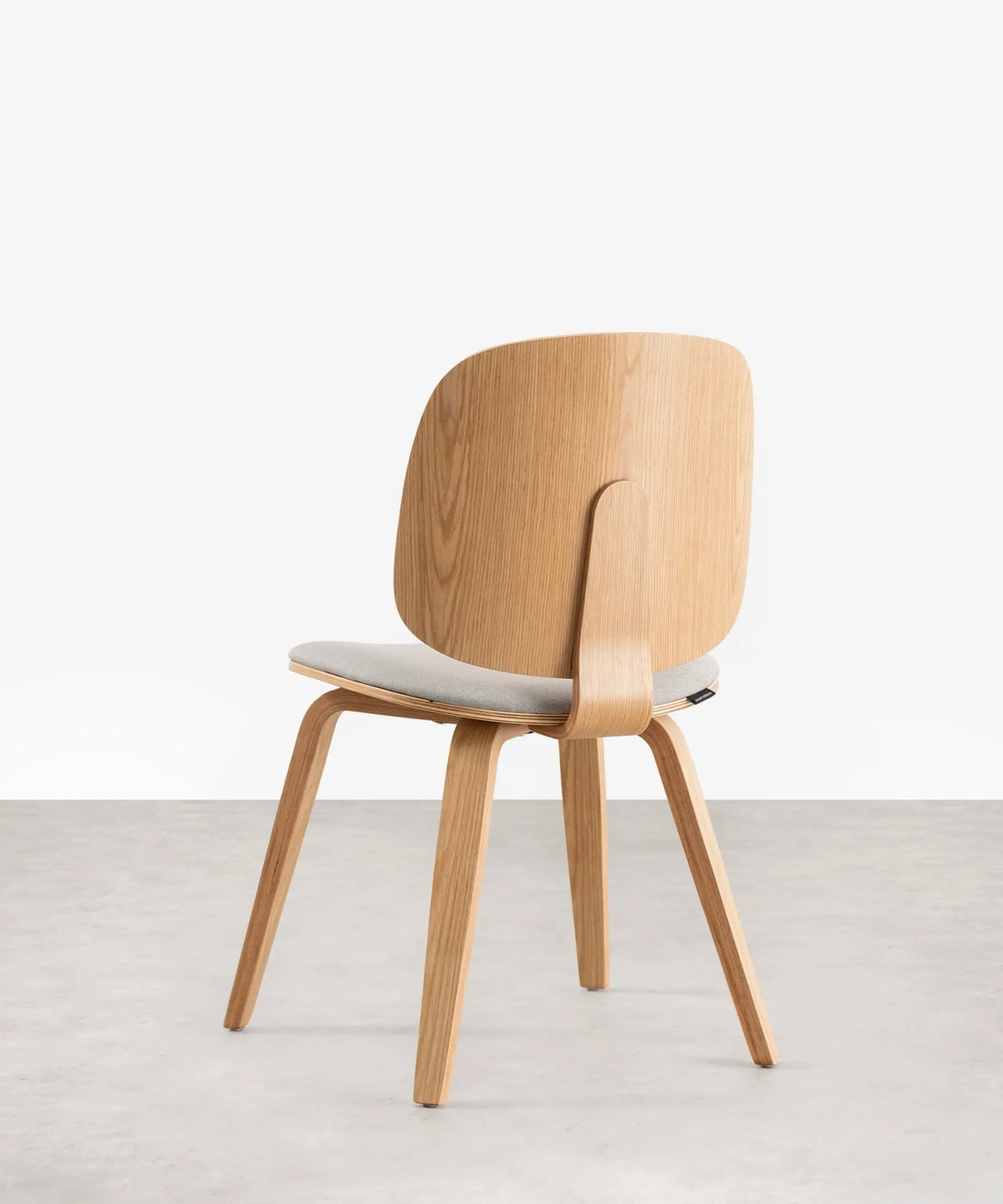 Chaise de salle à manger en bois et similicuir Anouk