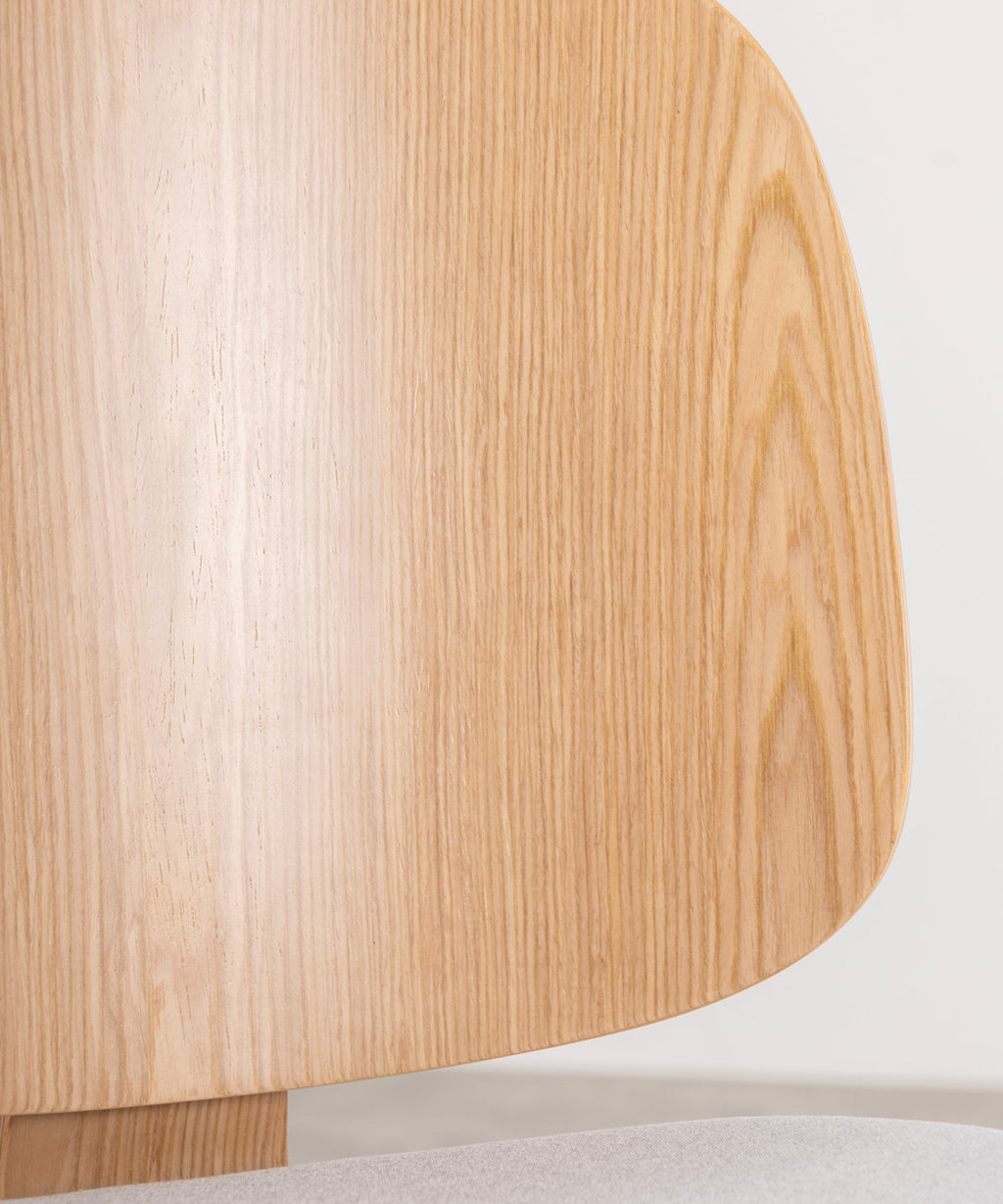 Chaise de salle à manger en bois et similicuir Anouk
