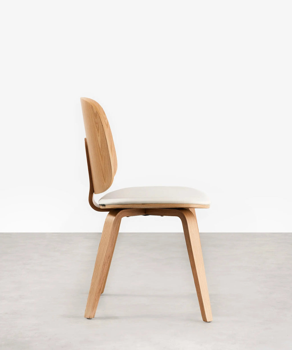 Chaise de salle à manger en bois et similicuir Anouk