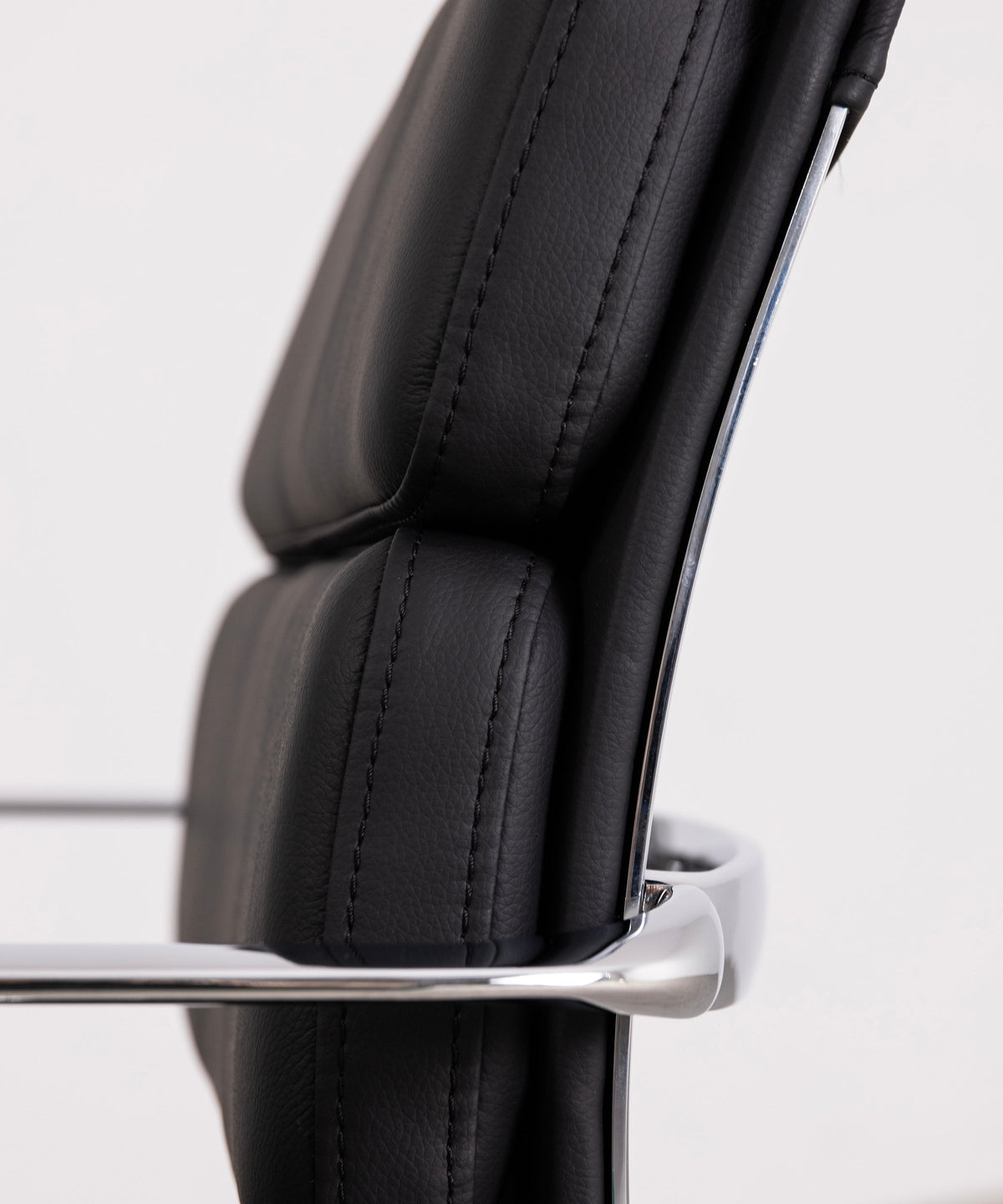 Chaise de Bureau en Cuir Low Back Boston