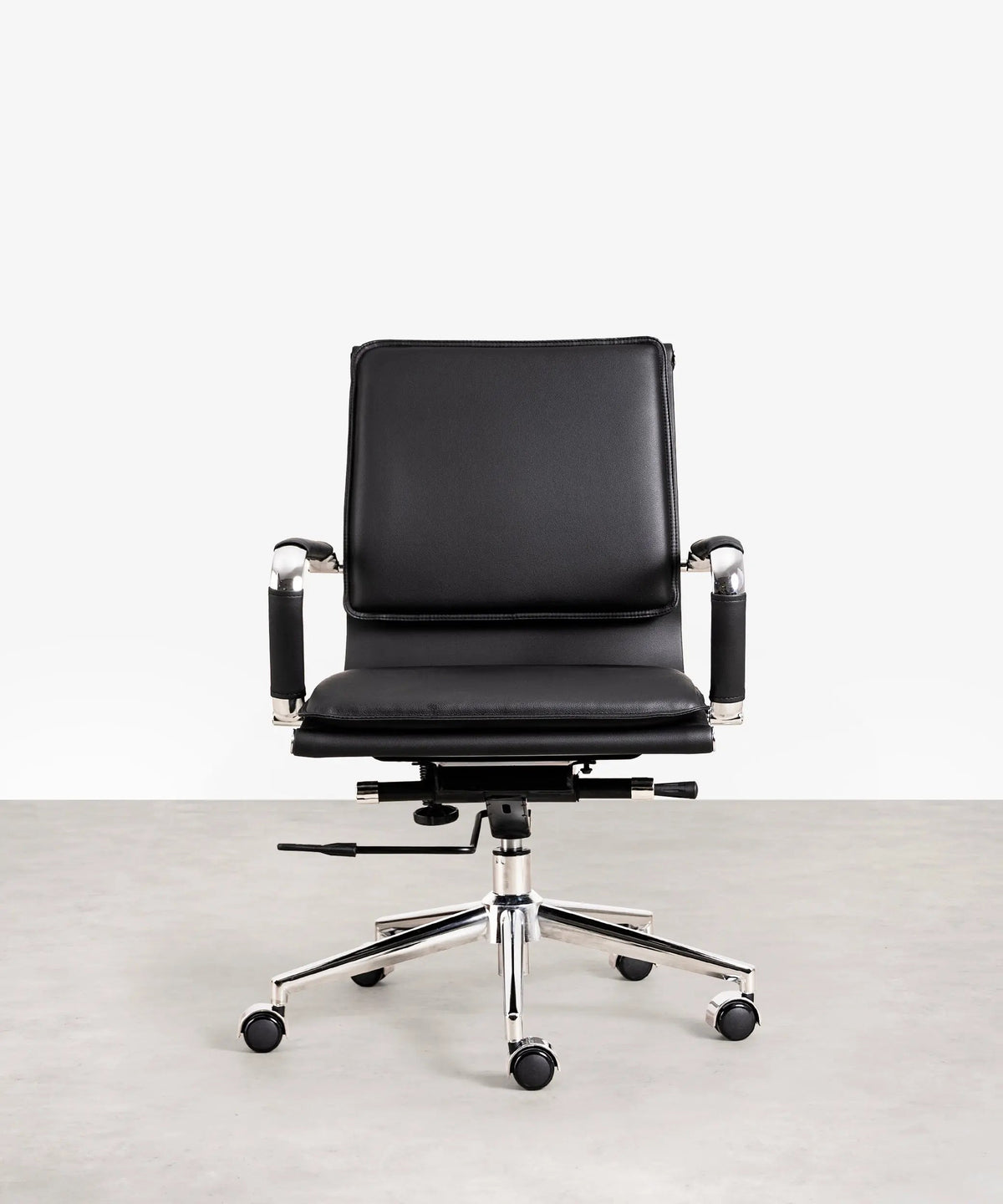 Chaise de Bureau en Similicuir Low Back Dallas